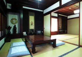 Idenoya Ryokan Interior 1