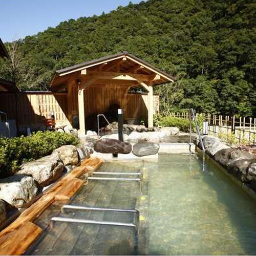 This photo about Totsugawa Onsen Seikyo no Yado Sansui shared on HyHotel.com