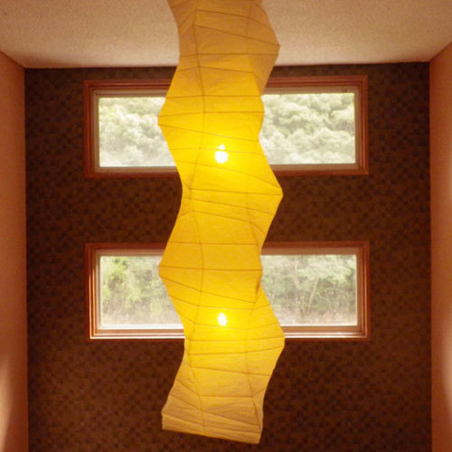 館内一例：階段の照明
