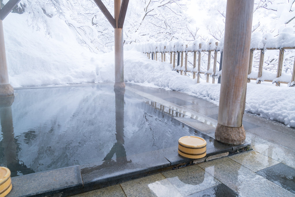 雪見女性露天風呂