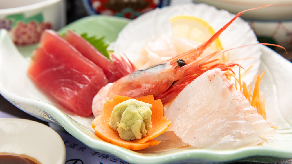 *【夕食一例】新鮮な海の幸をお楽しみいただけます