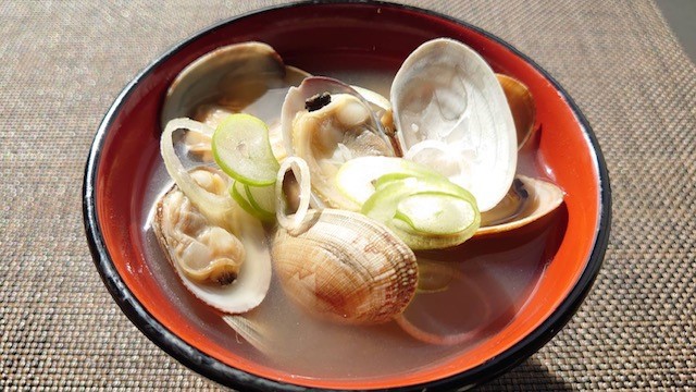 朝食あさりの味噌汁（イメージ）