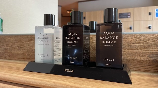 男性大浴場化粧品POLA