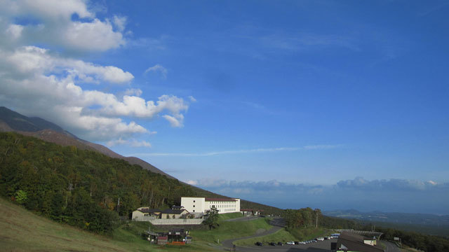 標高760ｍ、岩手山の中腹に位置する高原の一軒宿