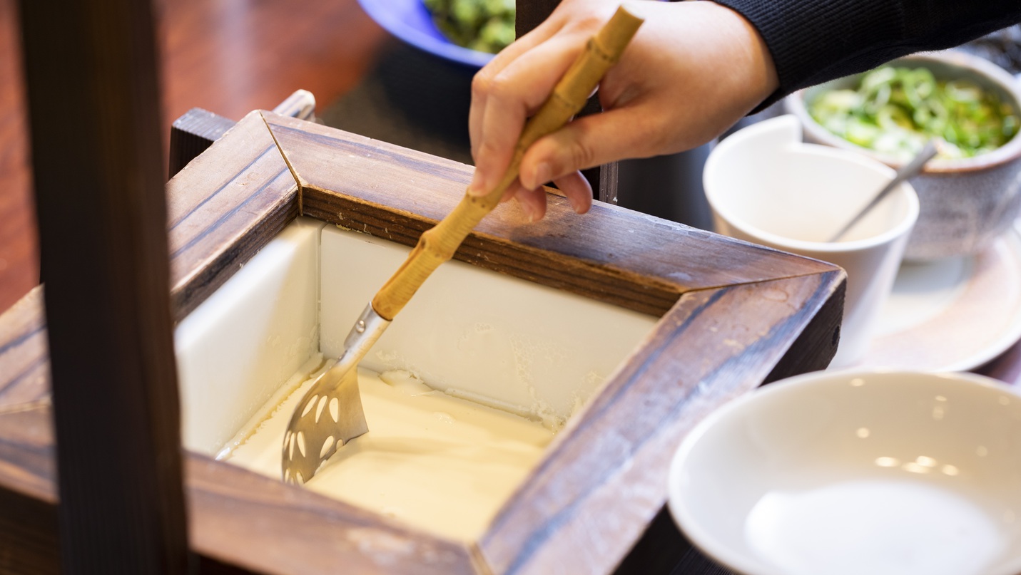 ＜朝食＞【ホテルお手製】お豆腐お豆腐に合う薬味もご用意