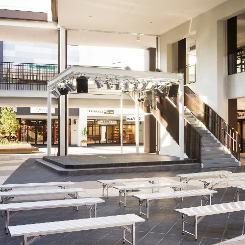 三井アウトレットパーク 仙台港・イベントステージ