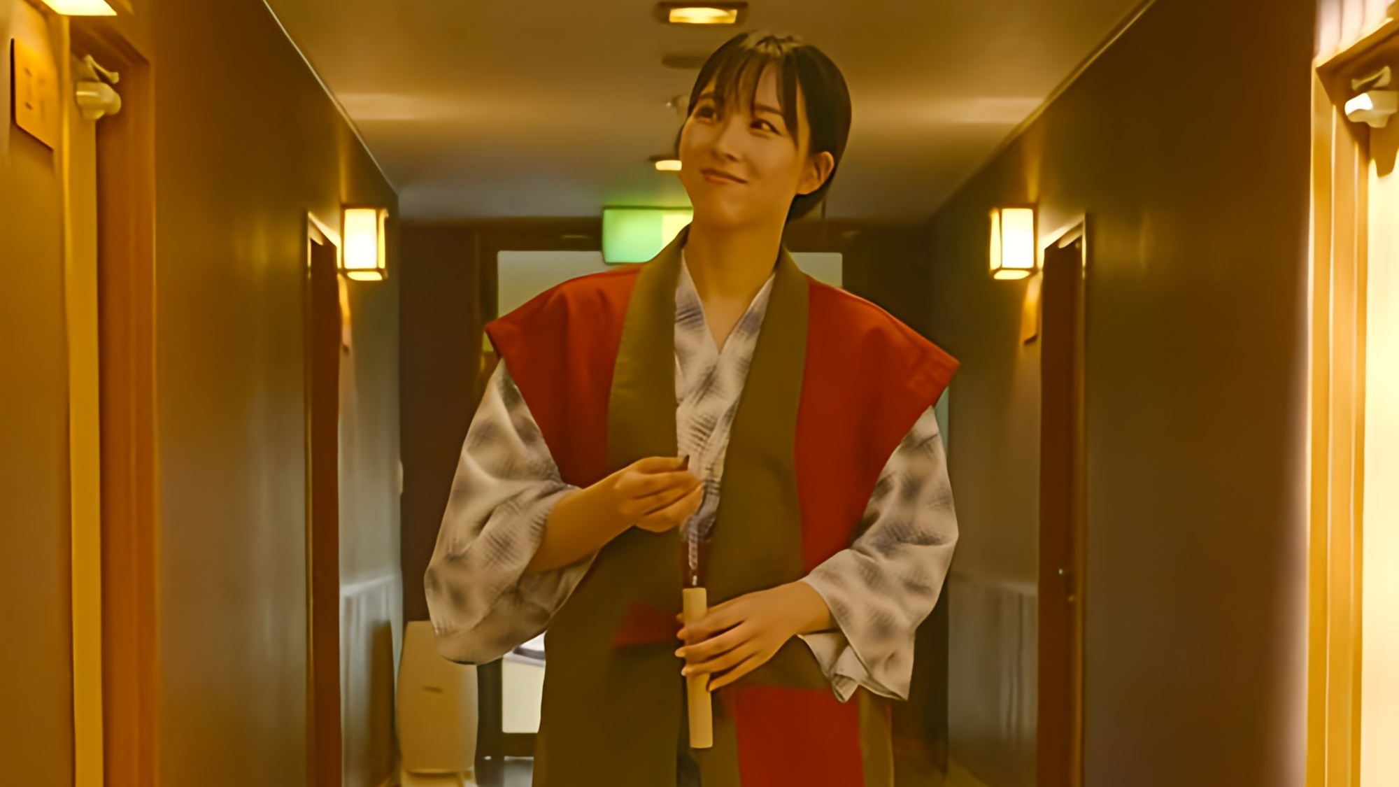 − 廊下を歩くだけで、どこか懐かしく心地よい和の空間へ。