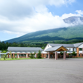 *[日帰り温泉館焼走りの湯]雄大な岩手山のふもと、温泉と豊かな自然を堪能できます。