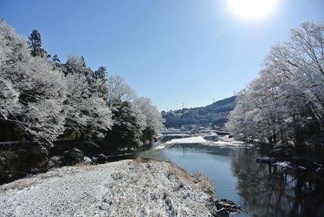 秋川渓谷（冬雪）