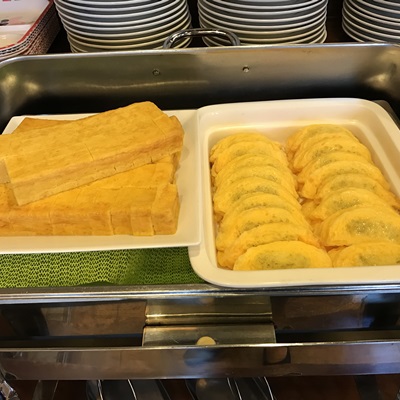 朝食メニュー例（たまごやき、オムレツ）