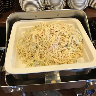 朝食メニュー例（スパゲッティサラダ）