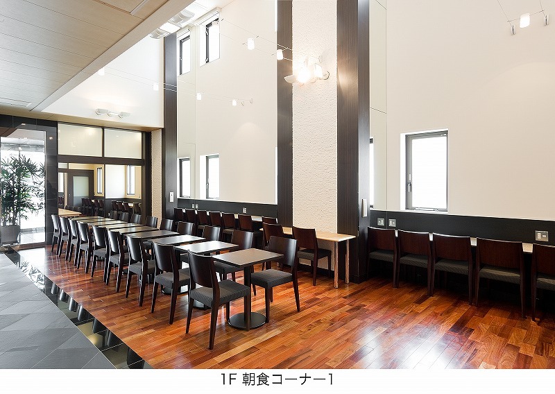 ロビーレストラン