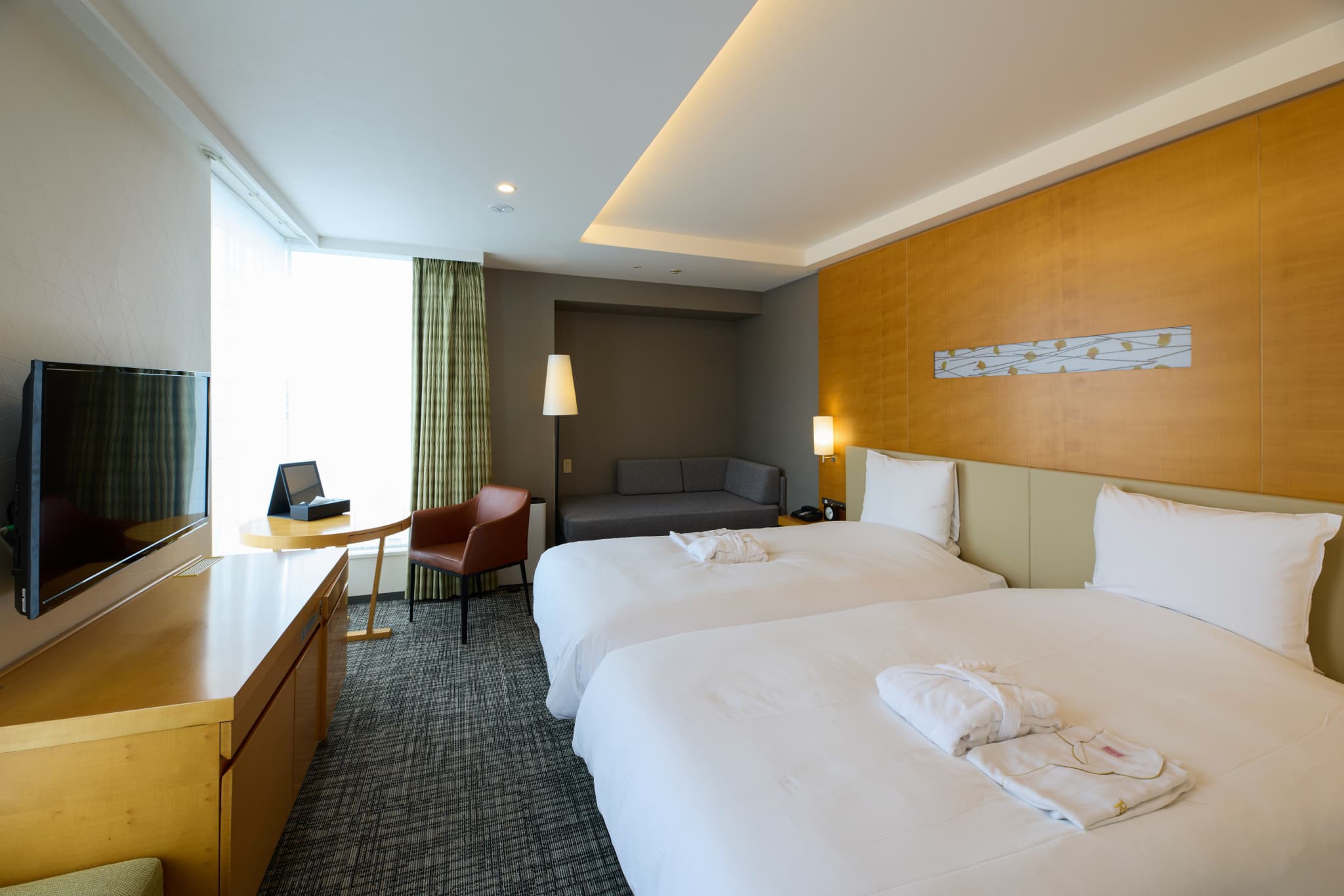 プレミアツインルーム客室面積：29.2㎡ベッドサイズ：123×;205cm