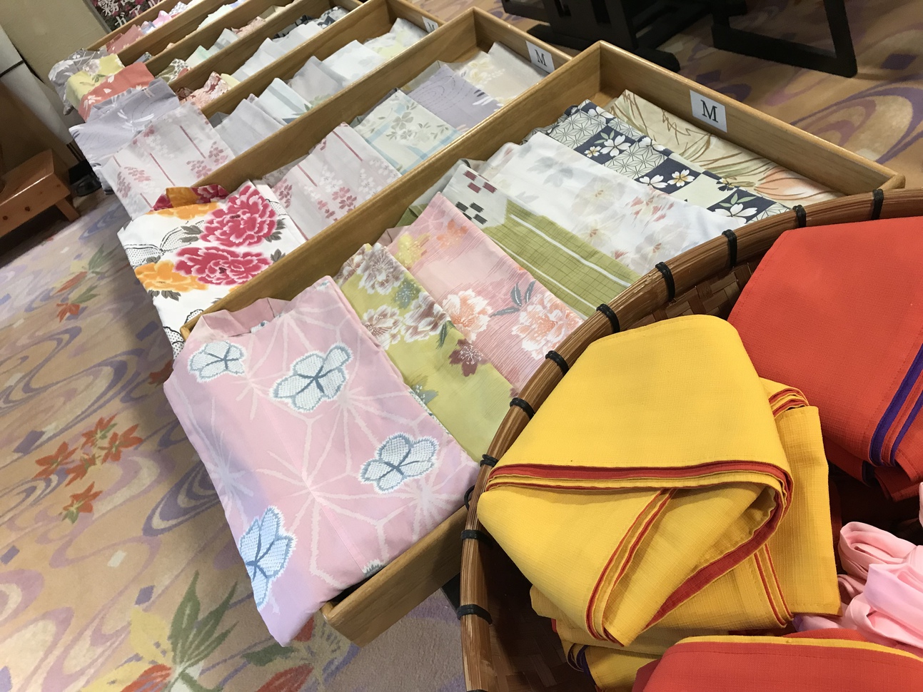 Kirishima Momijitani Seiryuso Image 3, Kirishima, Japan