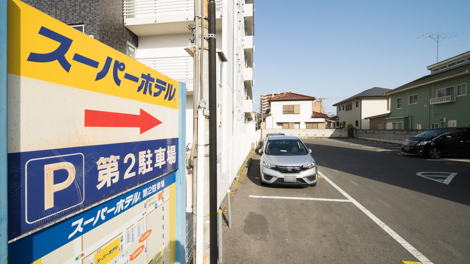 第二駐車場はこちらです。一泊の利用時間は15時~翌10時まで