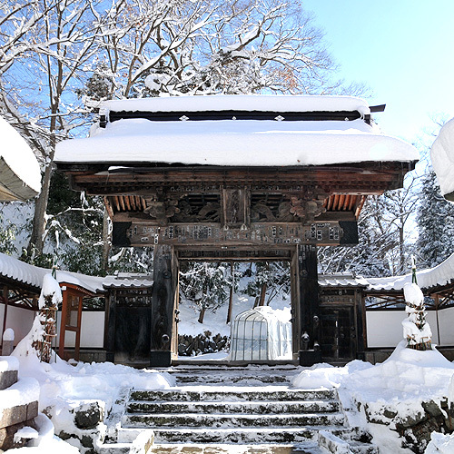 冬の温泉寺