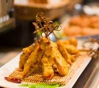 日本語対応可能★朝食付+ラウンジ、ミニバー、ウェルカムフルーツ！温水洗浄付トイレ付