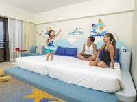 【シッキールーム】小さなお子様連れにおススメ★かわいいシッキー＆サンディーグッズ付キャラクタールーム