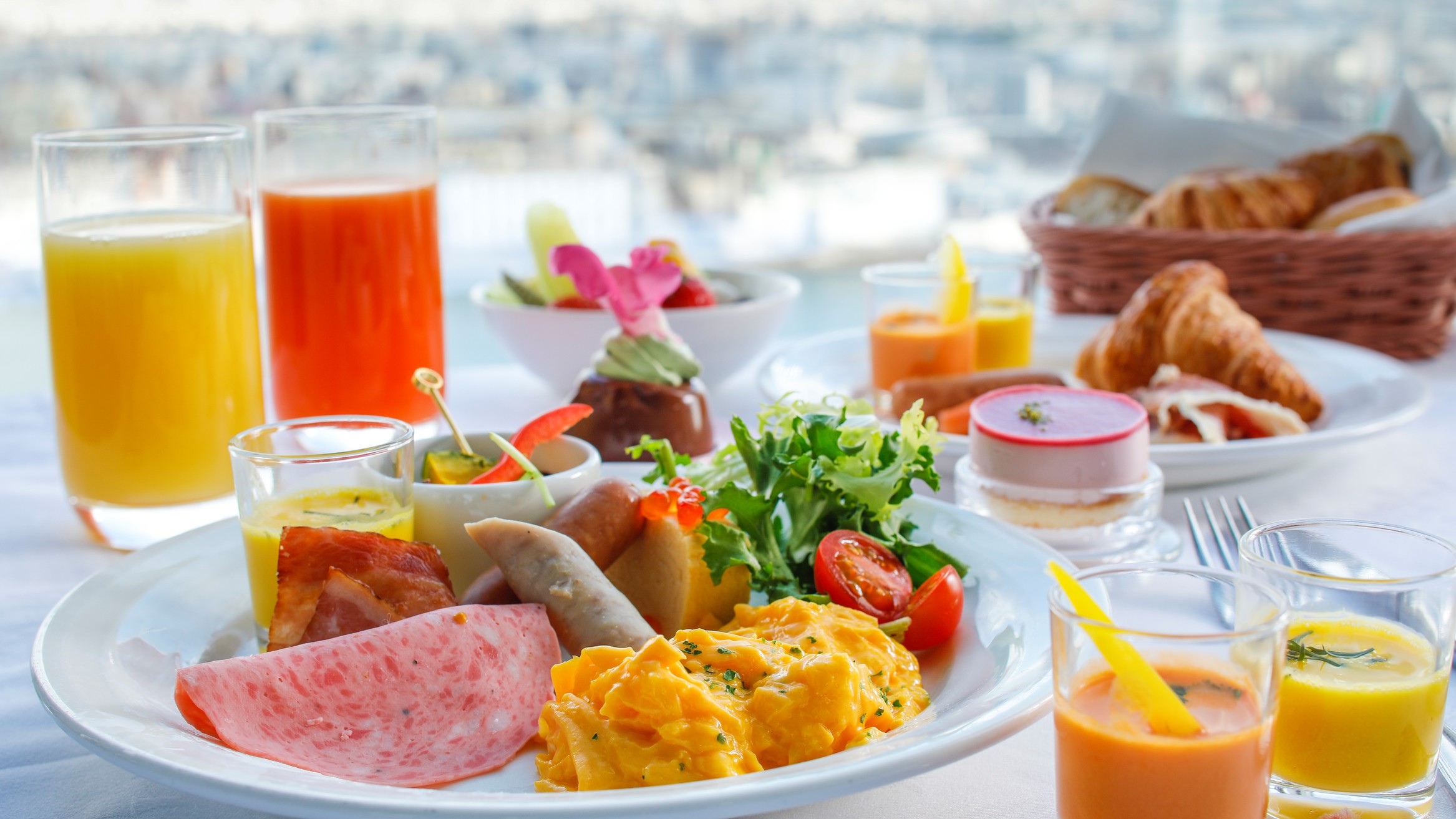 【プレミアムフロア宿泊者限定朝食】最上階のレストランで贅沢な朝食を♪