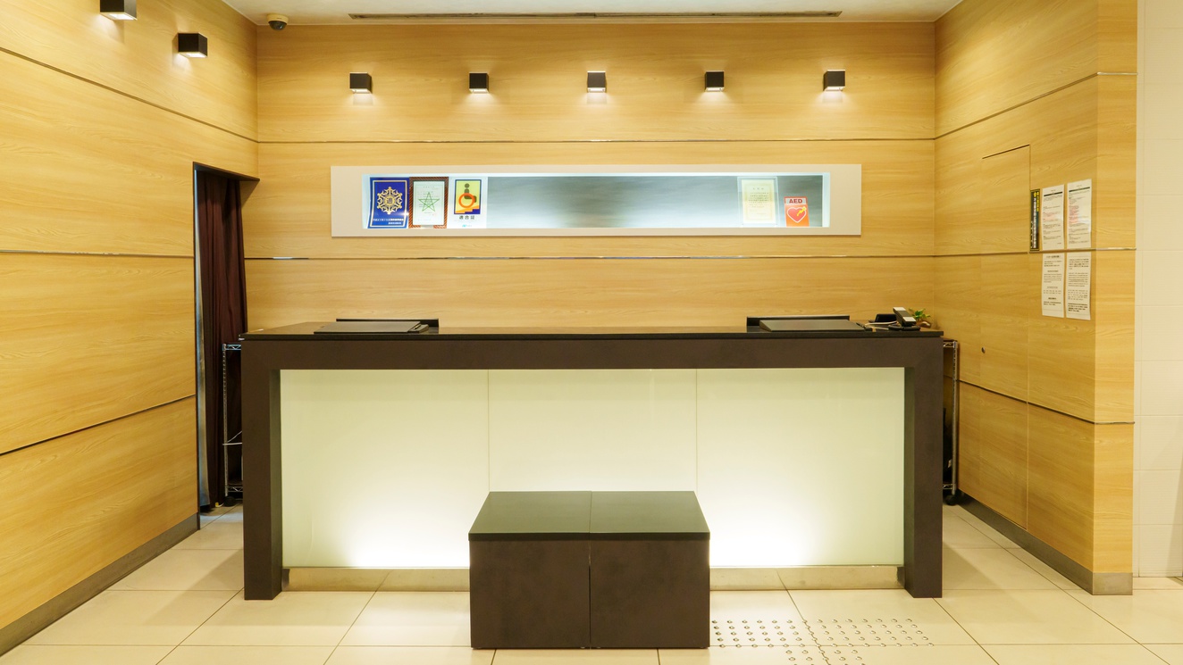 フロントカウンター