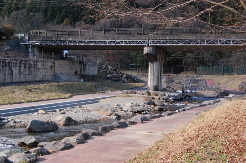 おすすめスポット〜せせらぎ公園