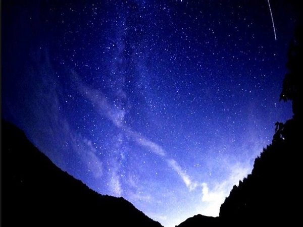 白樺湖の夜空
