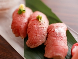 炙り飛騨牛にぎり