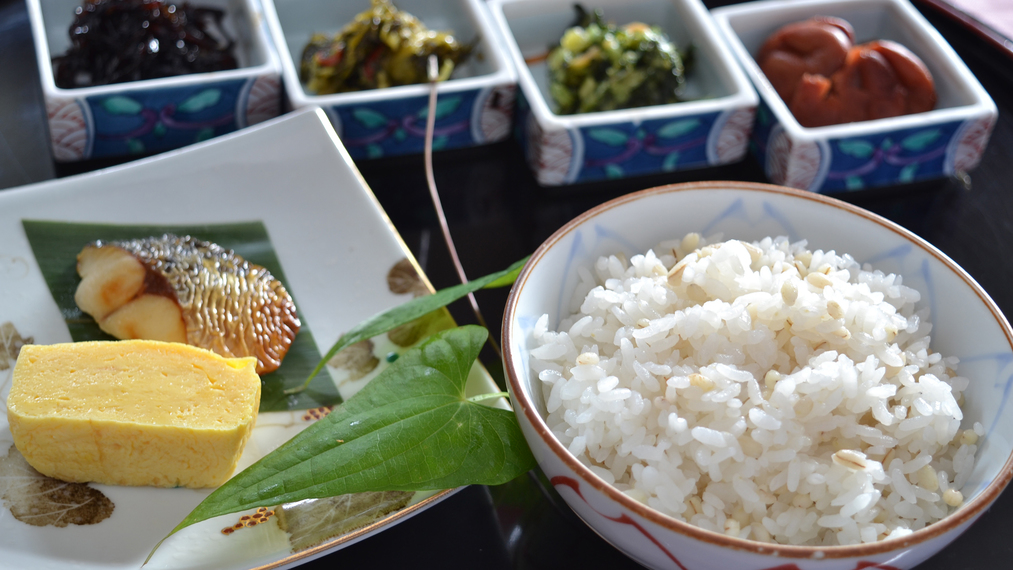 朝食バイキングご飯