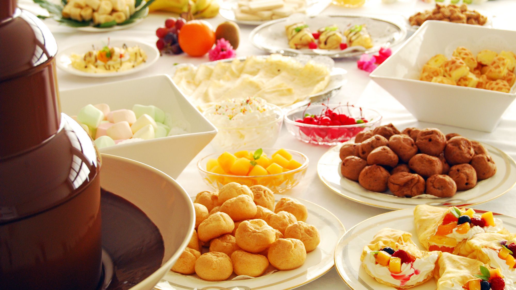 【6〜8月】夕食バイキング一例