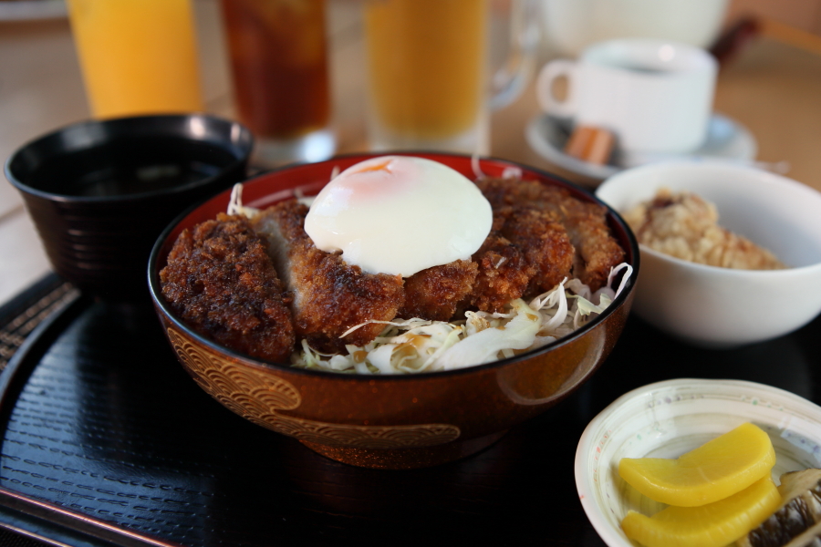 ソースかつ丼