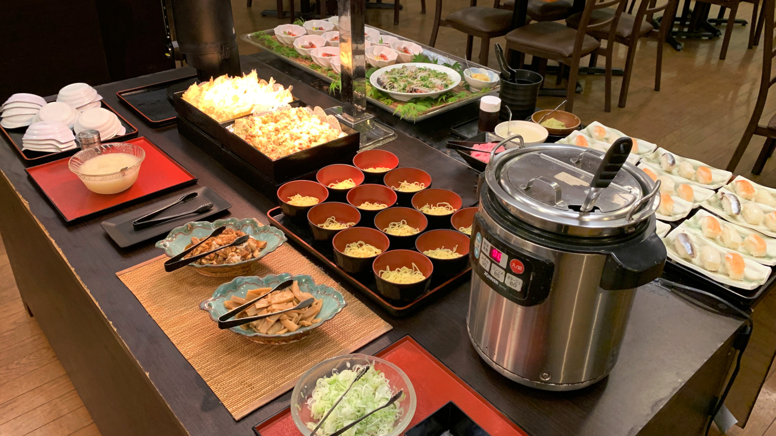 夕食バイキング一例