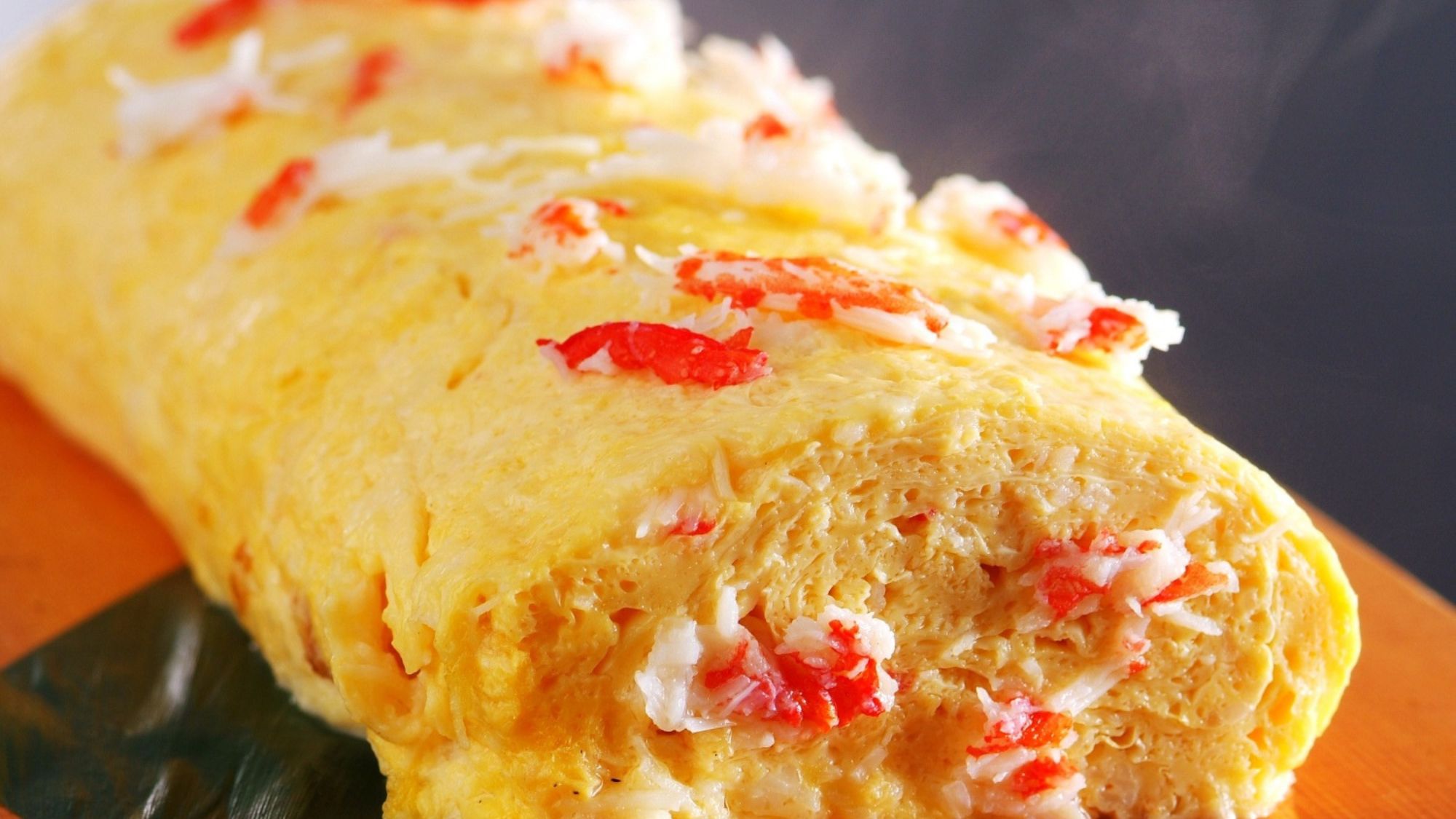 【夕食/オプション】ふわふわ出汁巻きにカニ身が入った冬限定仕様！/一例