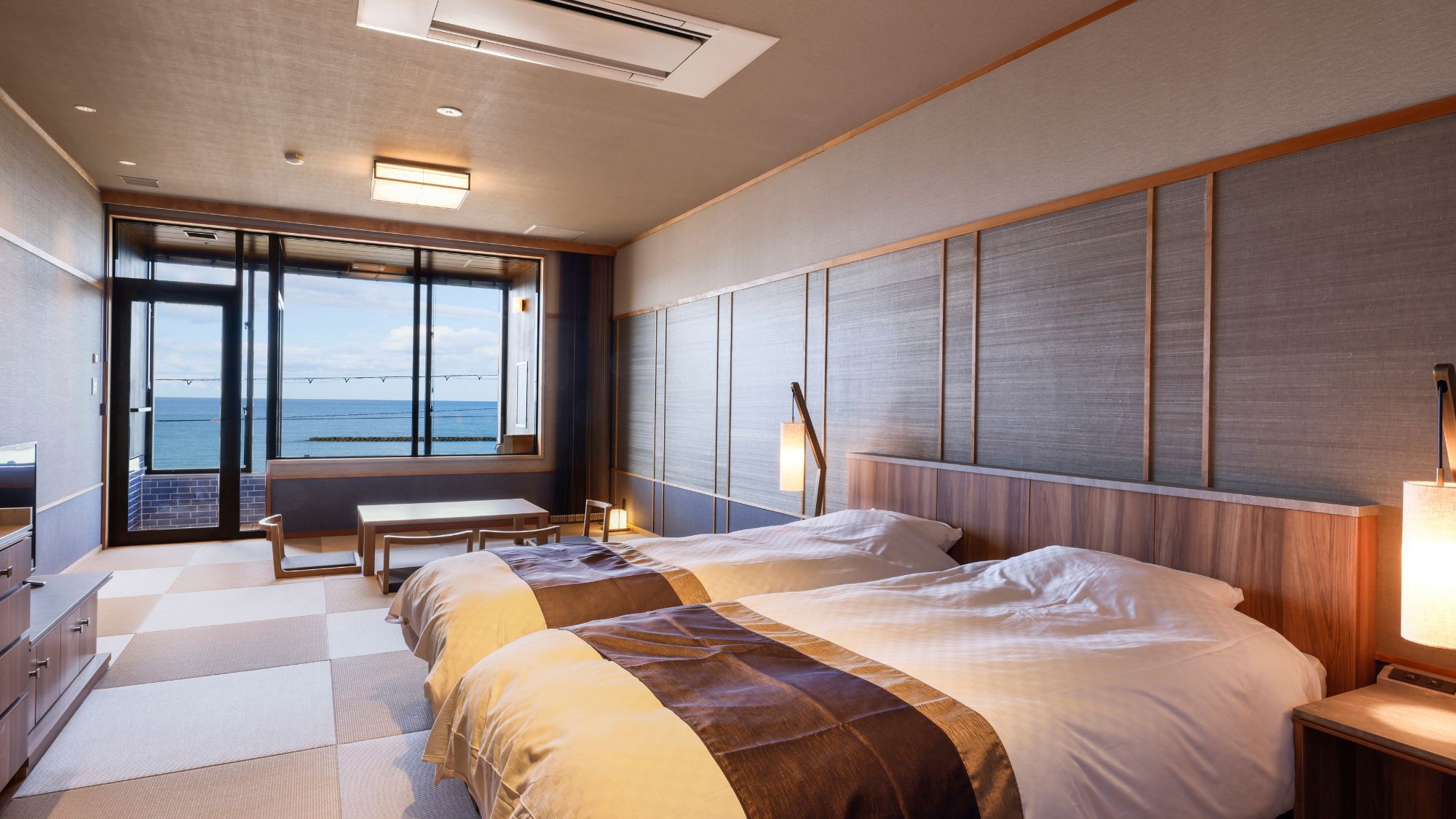 展望温泉 信楽焼風呂付客室（2階）／一例