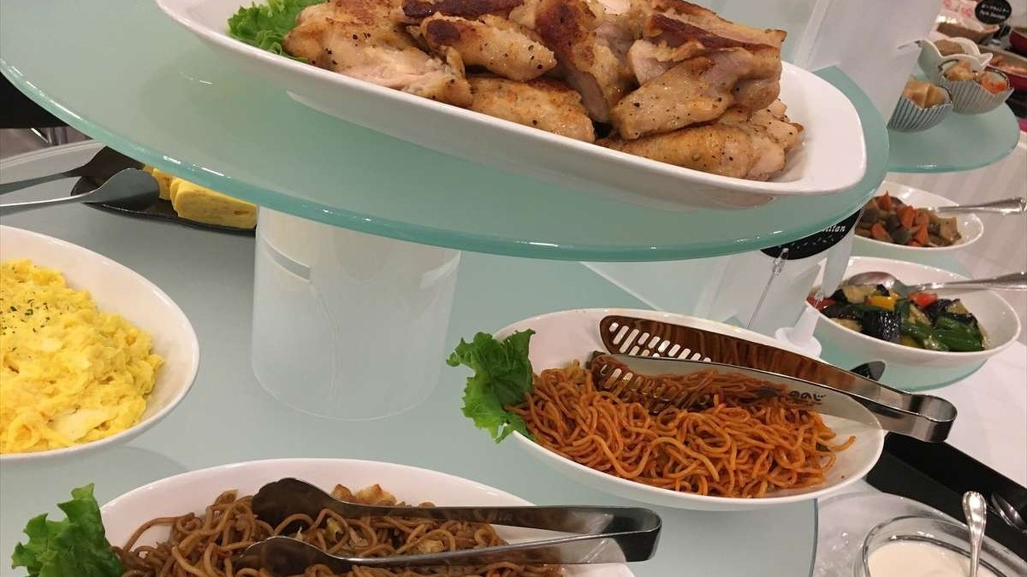 朝食
