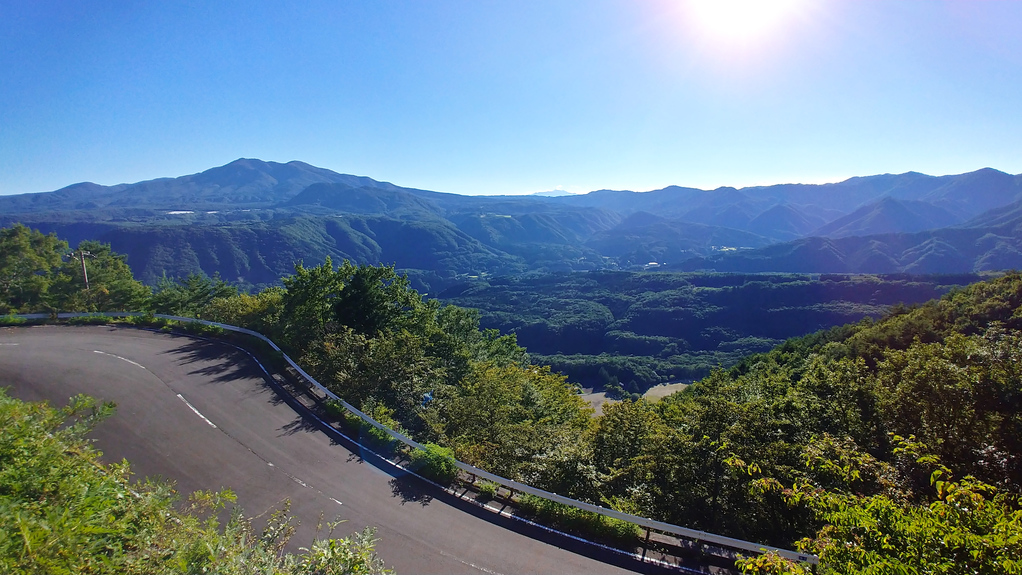 塩那道路