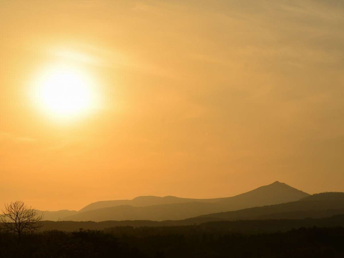 ニセコの夕日も最高ですよ