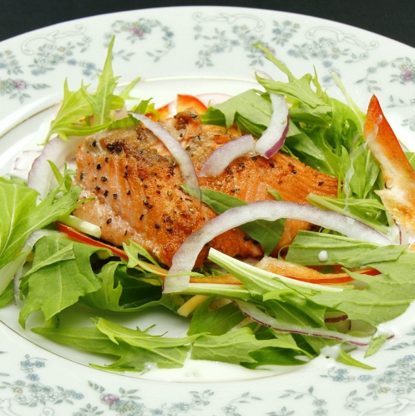 信州サーモンのマリネ