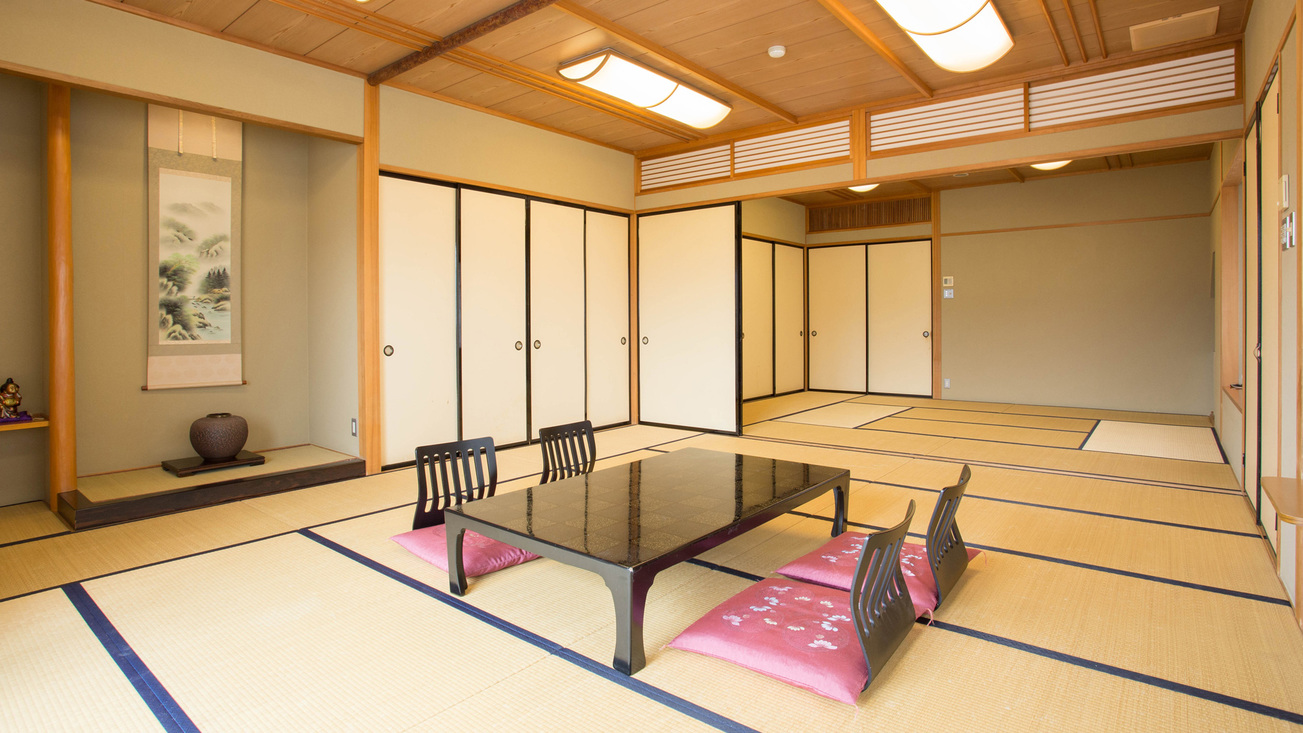 *【二間和室12畳+12畳（一例）】グループ旅行や同窓会旅行に広いお部屋をご用意しております