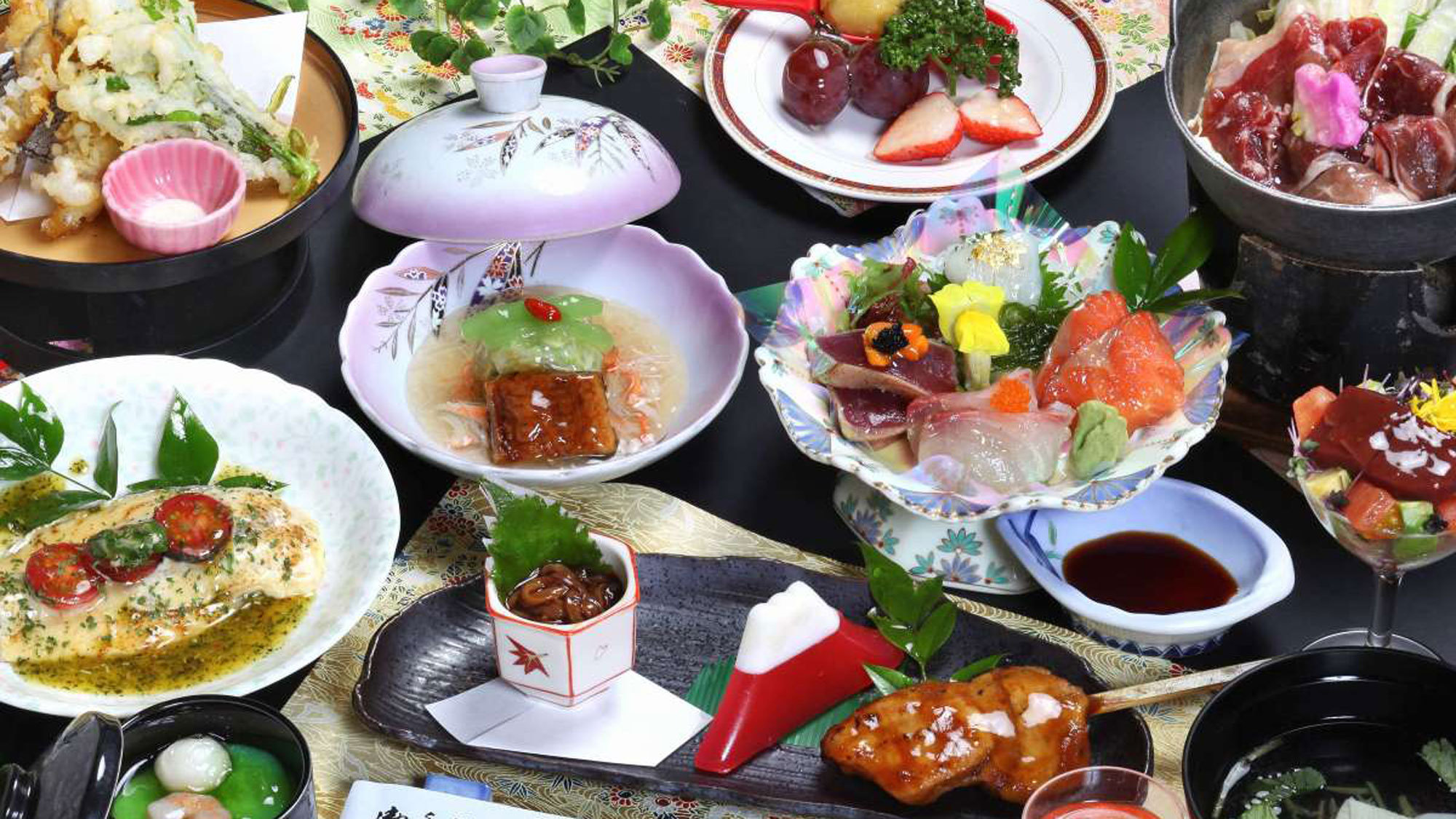 *会席料理(一例)四季の彩りあふれるお料理をお楽しみください