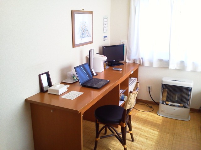 Business Hotel Grandy The 2-star Business Hotel Grandy offers comfort and convenience whether youre on business or holiday in Obihiro. Both business travelers and tourists can enjoy the propertys facilities and services.