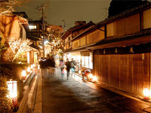 花灯路（産寧坂）