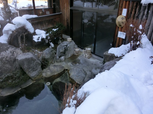 雪見露天風呂