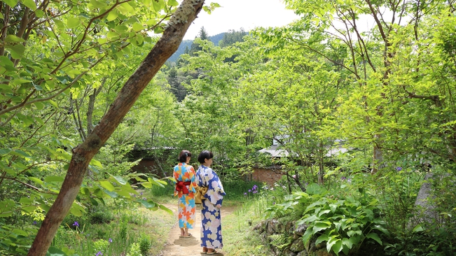 4月から5月のヴィラ棟中庭