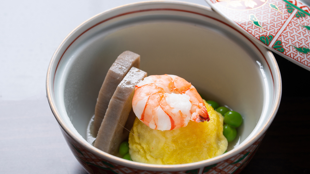 **【夕食一例：煮物】新じゃが芋の黄美煮