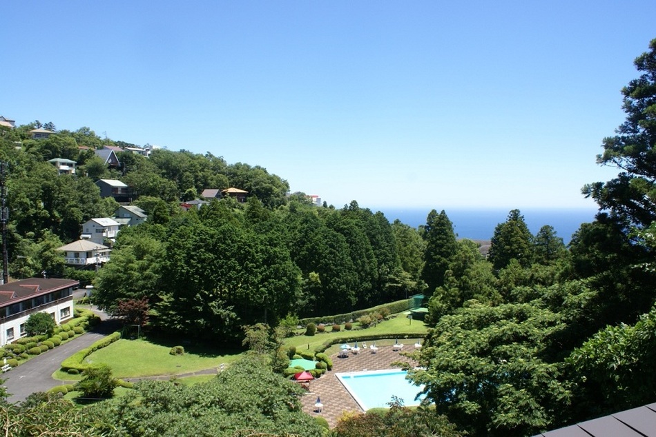 麦藁帽子からの景色