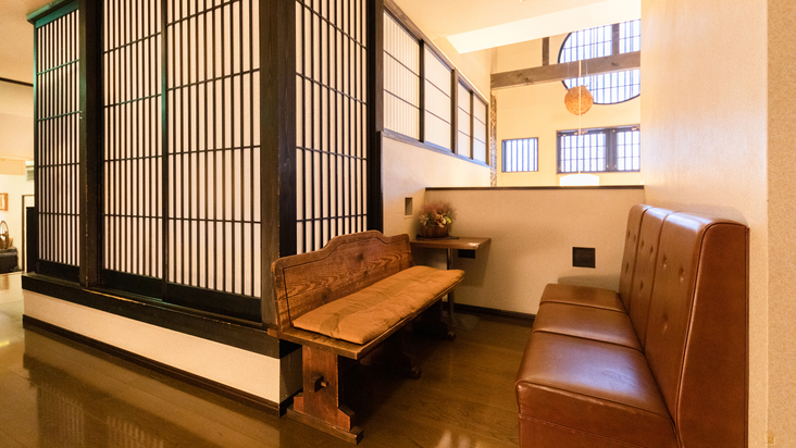 *【談話スペース】