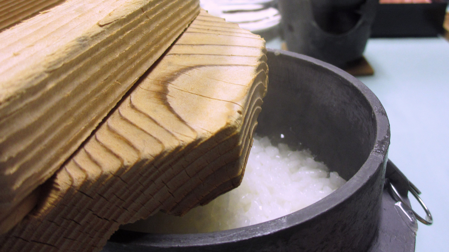 *【朝食（一例）】釜炊きご飯
