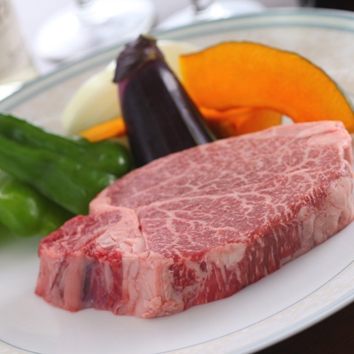 ヒレもとろけます