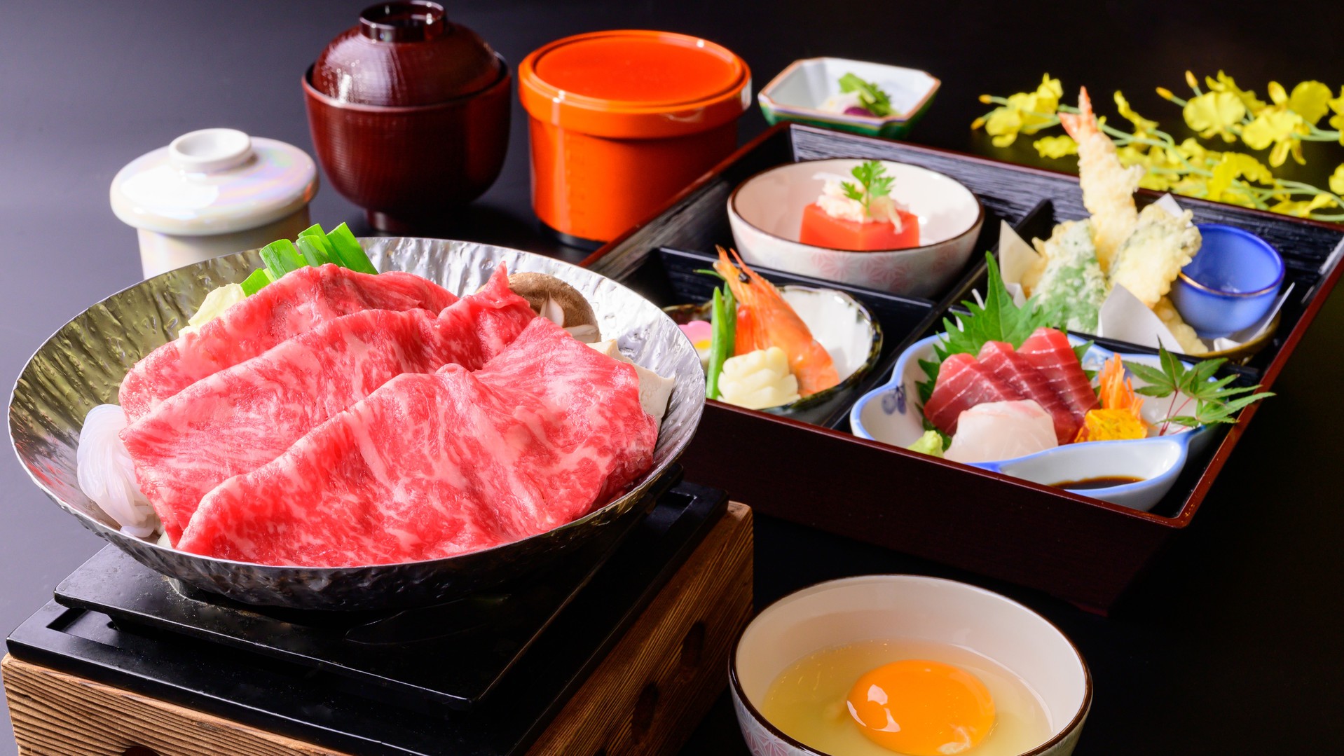 【1泊2食付】松花堂御膳と松阪牛すき焼き鍋を鈴鹿みやびで◆日替わり陶板で楽しむ和膳朝食付◆◆