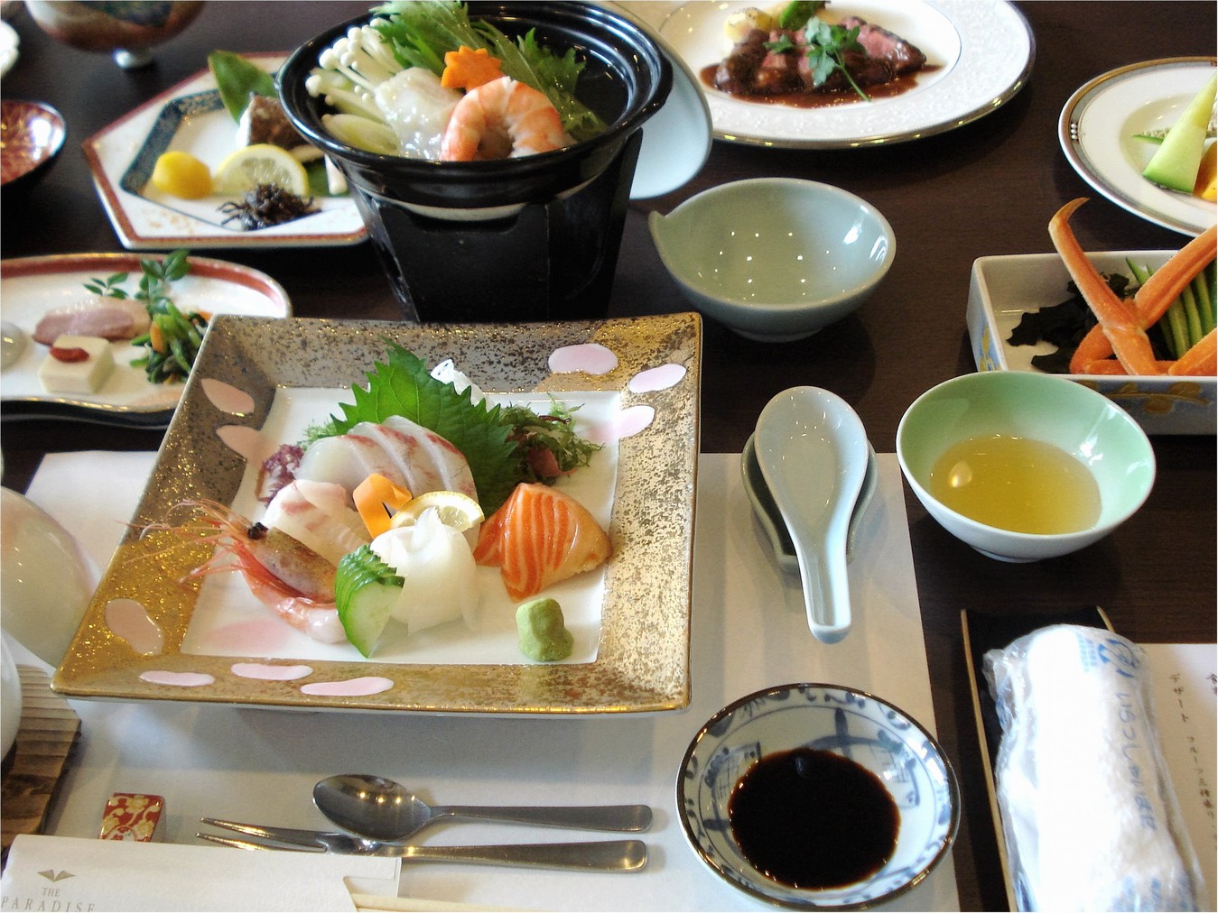 お食事